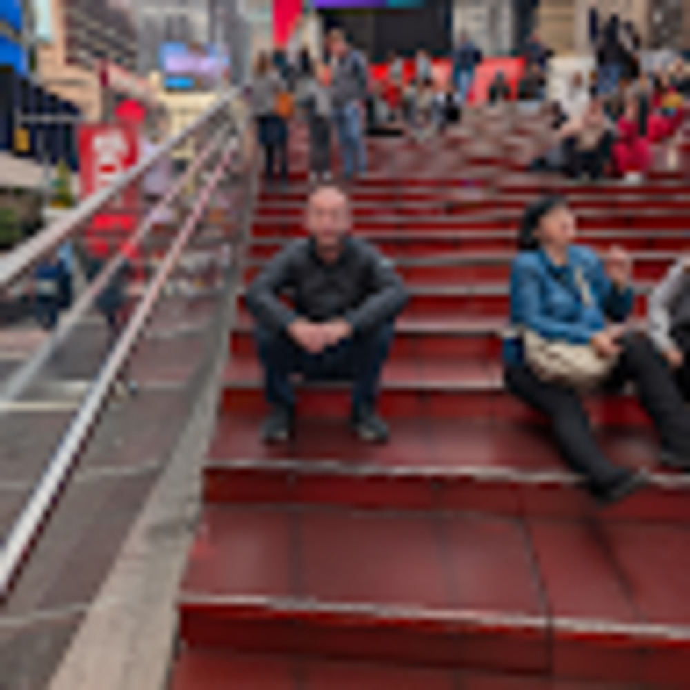 Meet your Posher, Denys